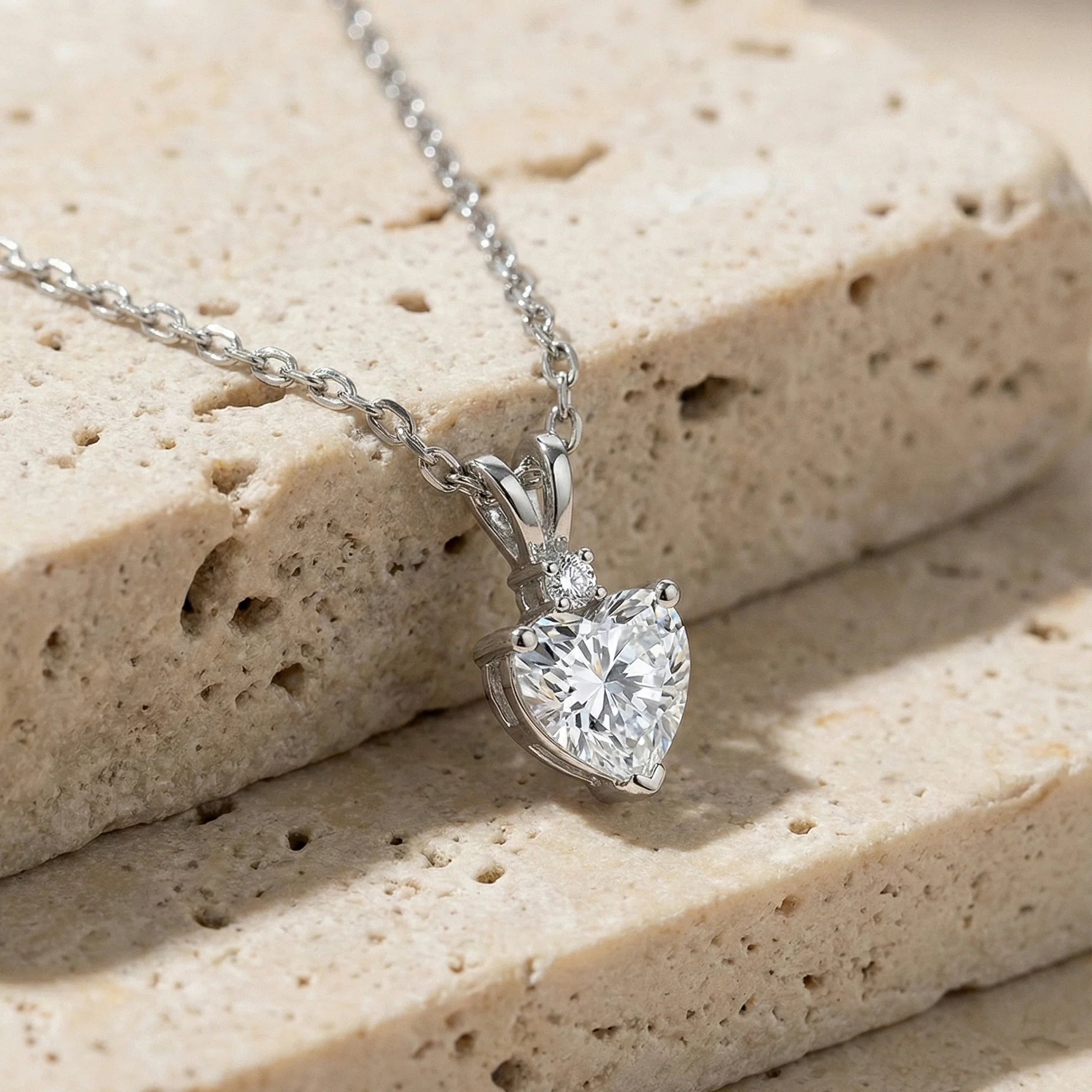 Cubic Zirconia Heart Pendant Necklace in 925 Sterling Silver 1.5ct - Image 4