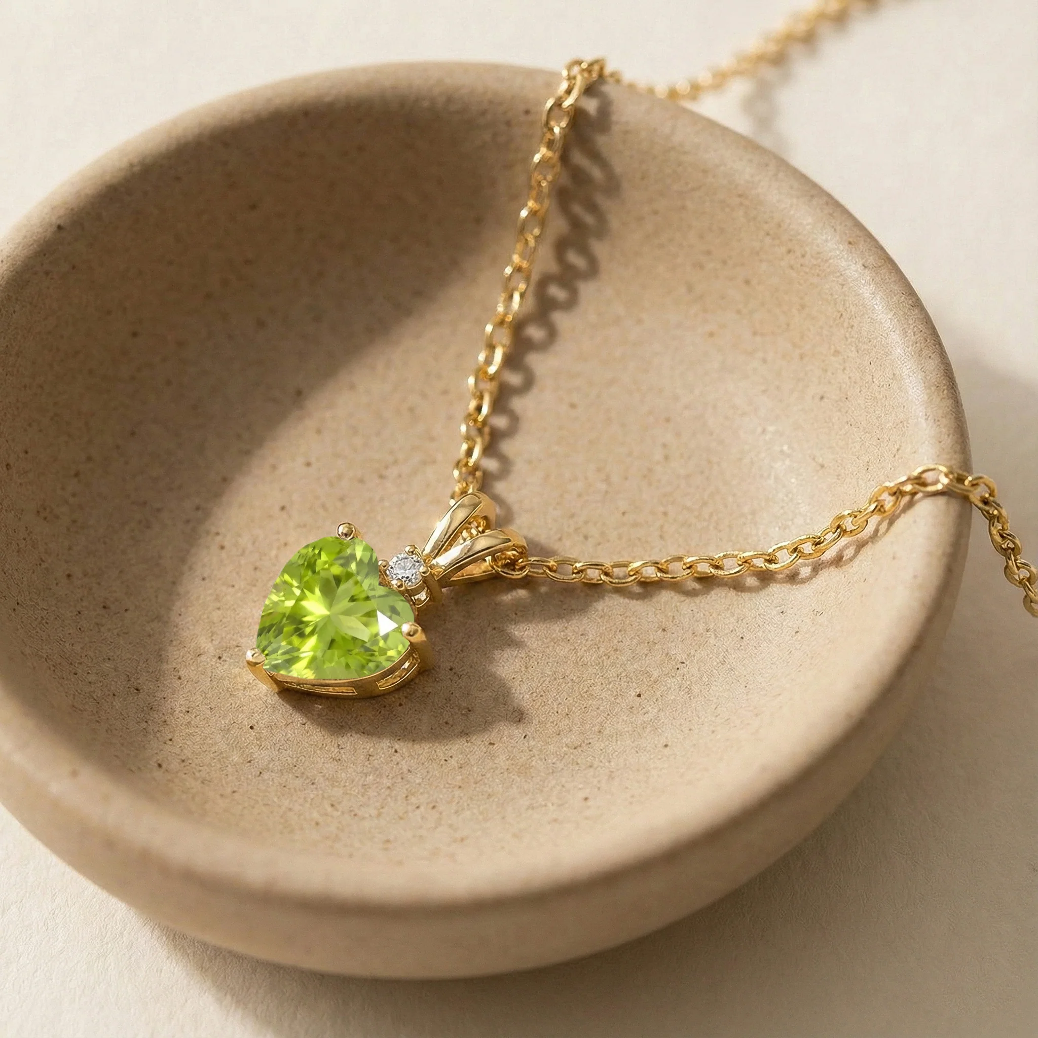 Peridot Heart Pendant Necklace in 925 Sterling Silver 1.5ct - Image 13