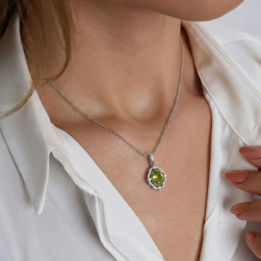 Peridot Oval Halo Pendant Necklace in 925 Sterling Silver 1.2ct - Image 4