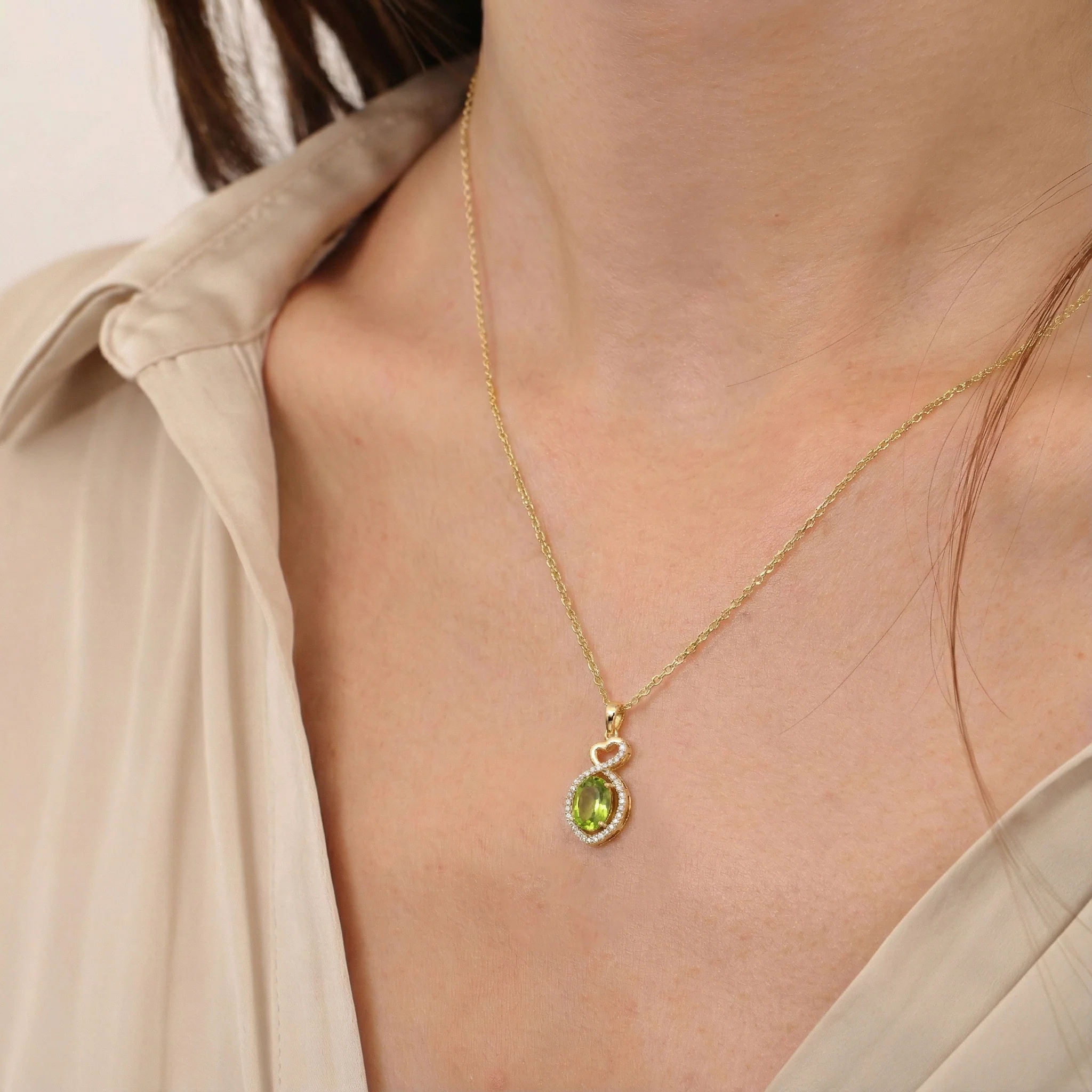 Peridot Oval Infinity Twist Heart Pendant Necklace in 925 Sterling Silver 1.2ct - Image 11